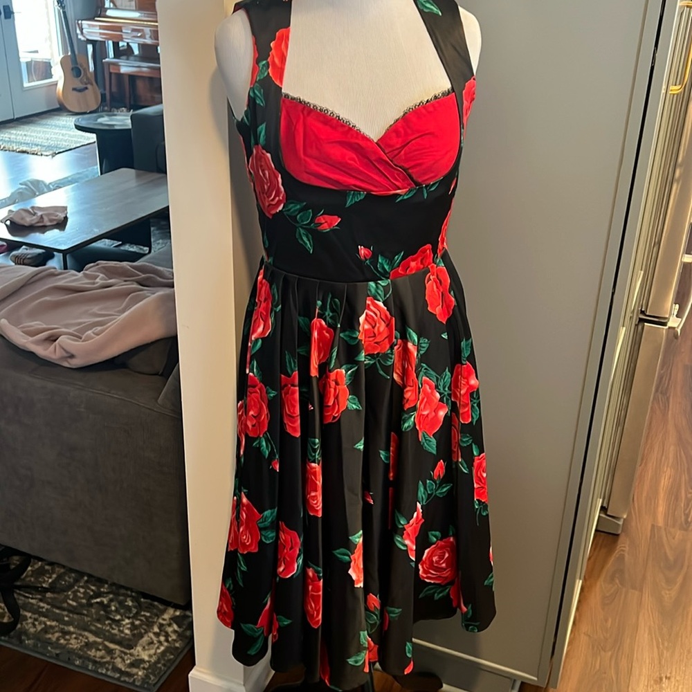 Spanish rose swing dress